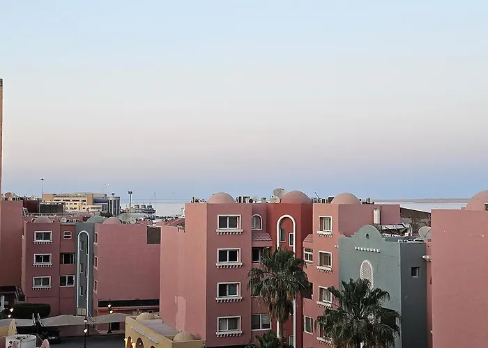 Marina Views Gurdaka